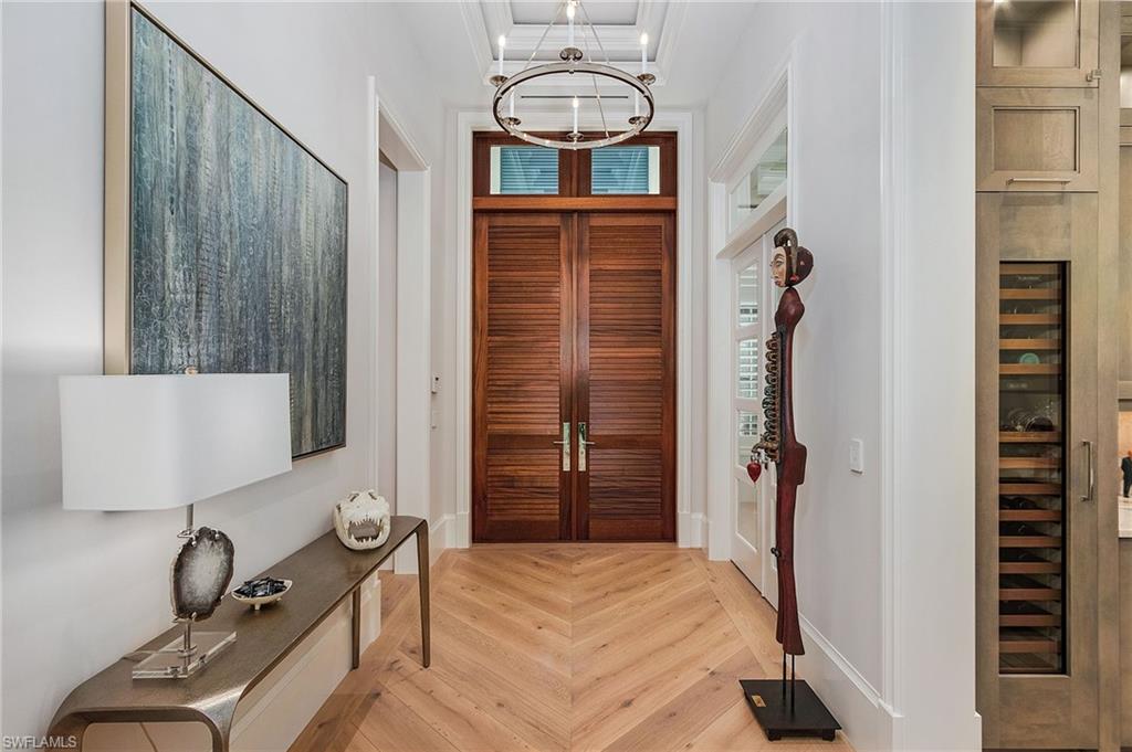 PARK SHORE - Residential