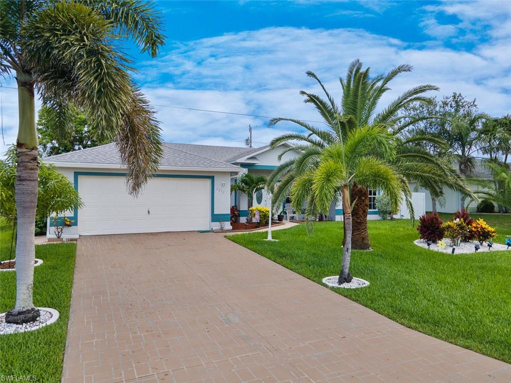 3930 SW 15th PL