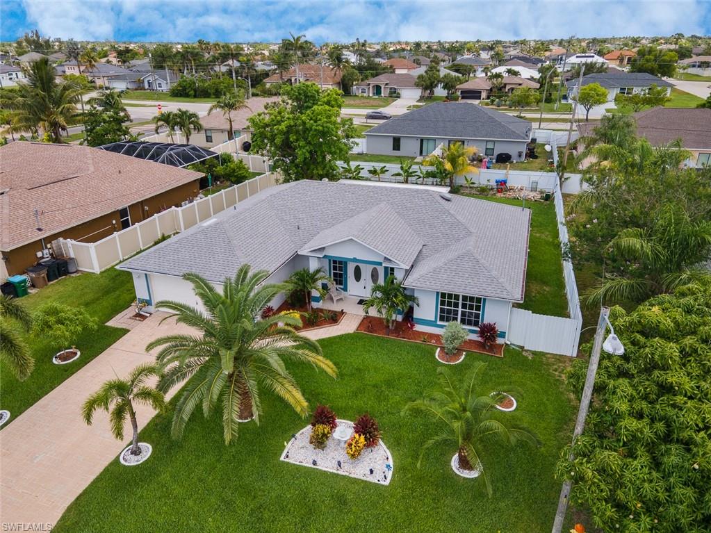 3930 SW 15th PL