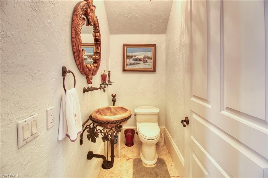 MARCO ISLAND - Residential