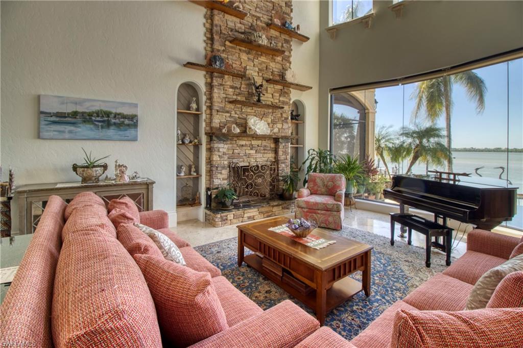 MARCO ISLAND - Residential