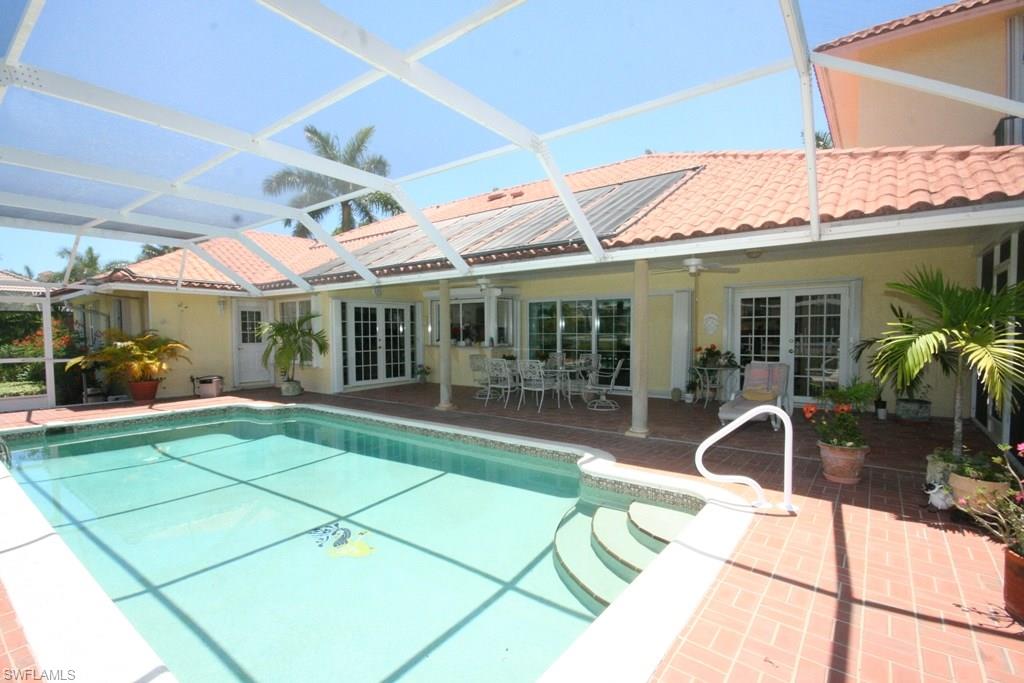 MARCO BEACH - Residential