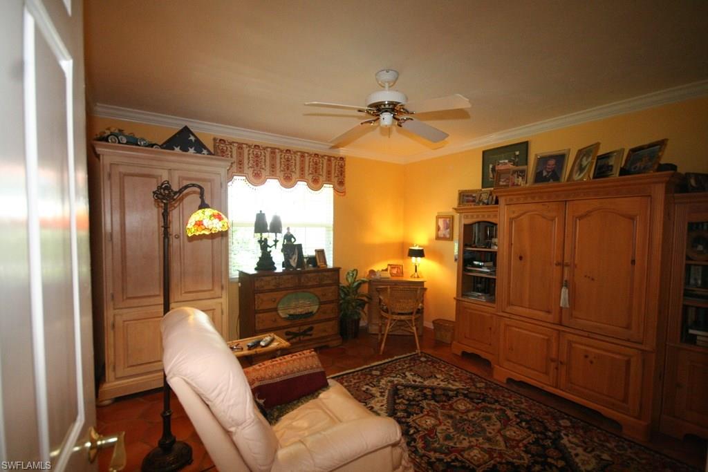 MARCO BEACH - Residential