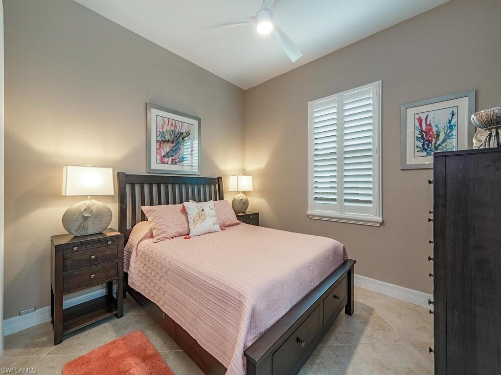 TWIN EAGLES - Residential