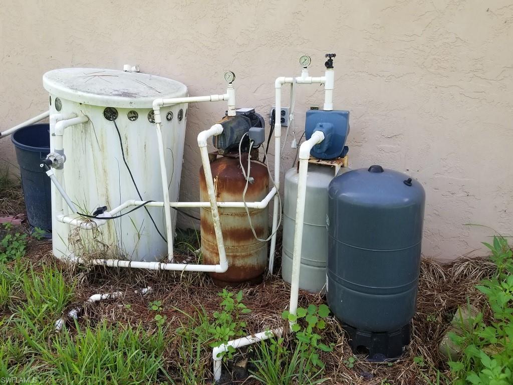 RIVERDALE RANCHES - Residential