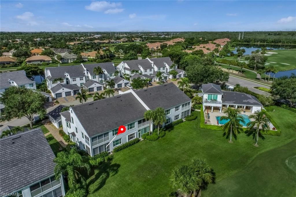 WEDGE WOOD AT THE STRAND - Residential