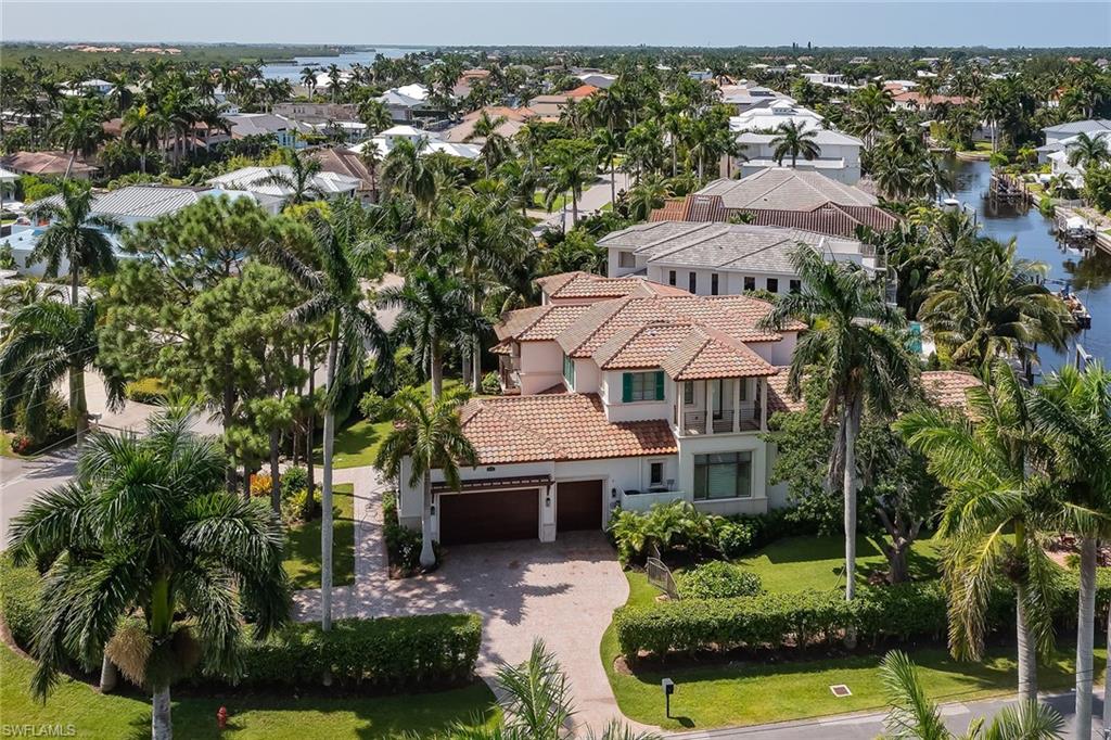 ROYAL HARBOR - Residential