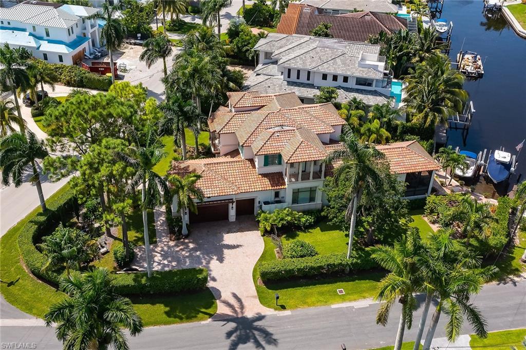 ROYAL HARBOR - Residential