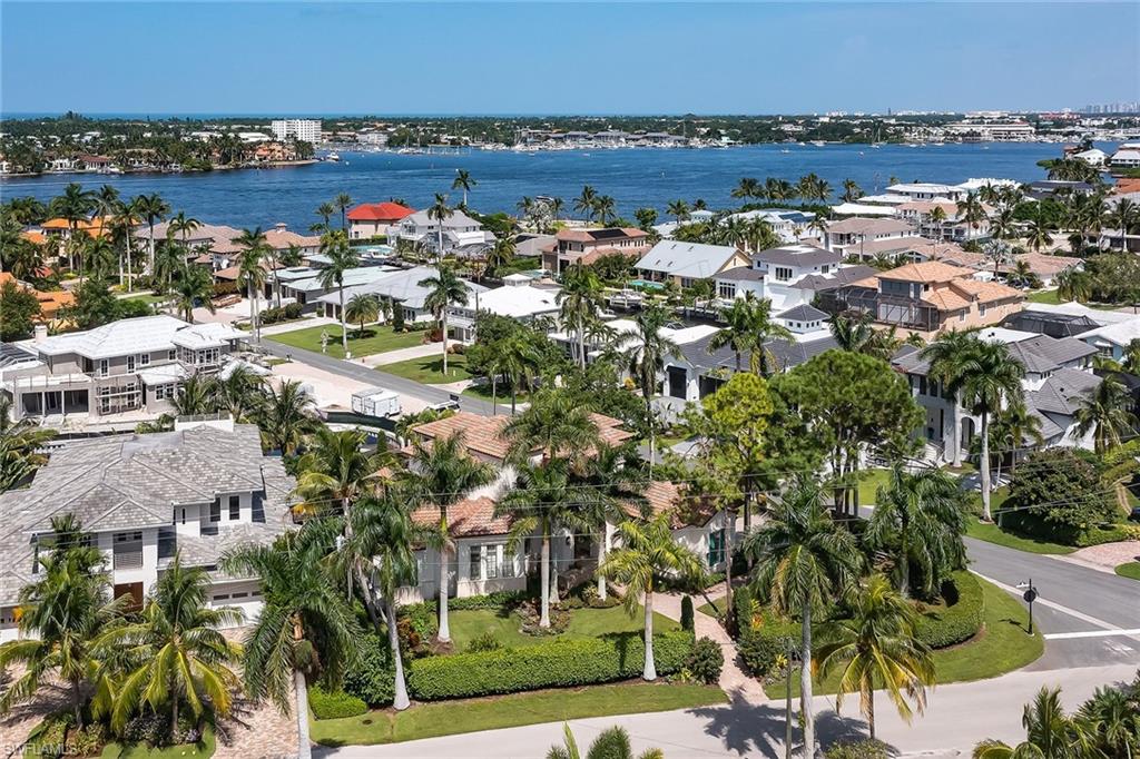 ROYAL HARBOR - Residential