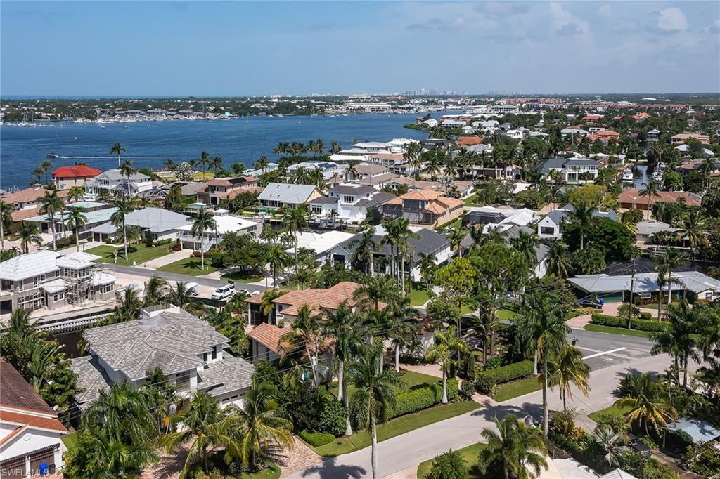 ROYAL HARBOR - Residential