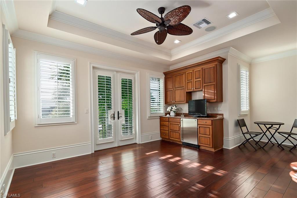 ROYAL HARBOR - Residential