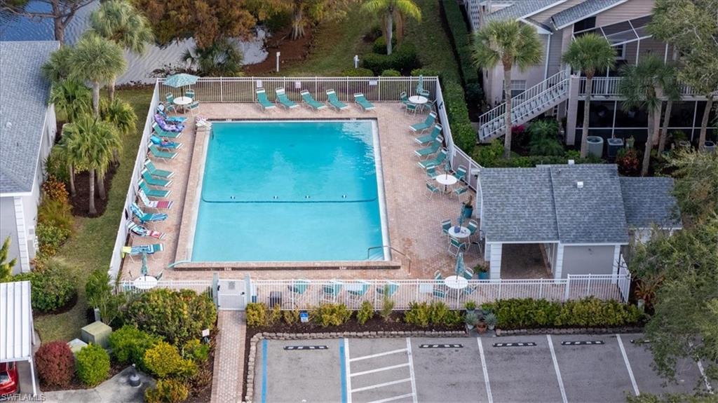 SUMMERLIN TRACE CONDO - Residential