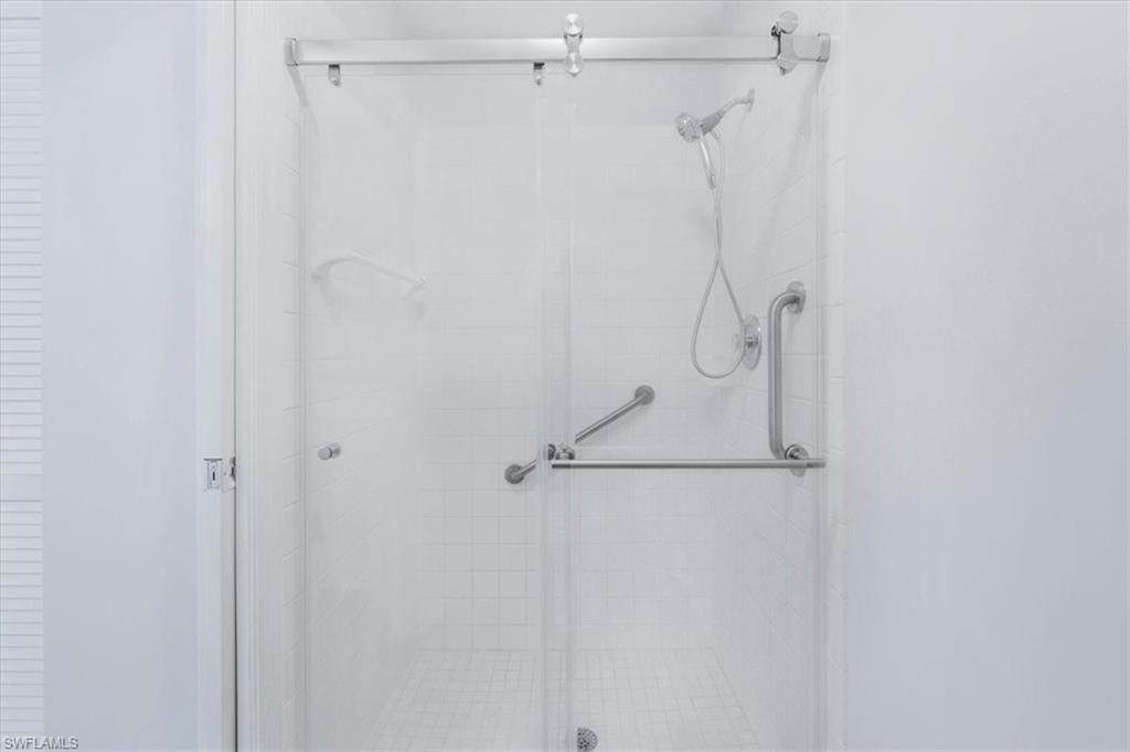 SUMMERLIN TRACE CONDO - Residential