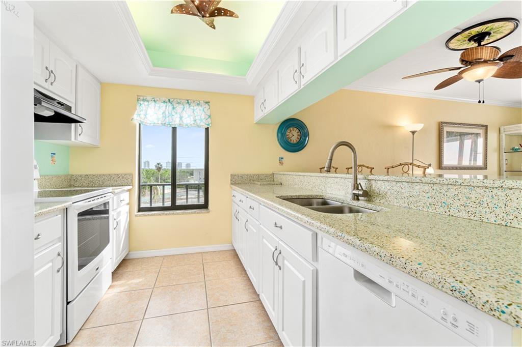 SEASCAPE CONDO - Residential