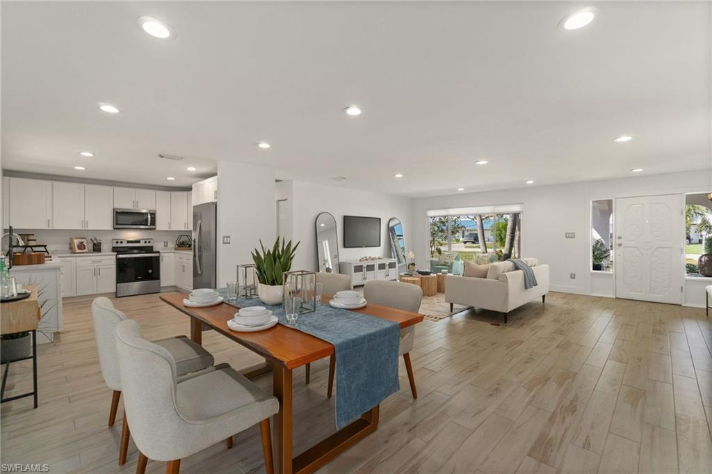 ESTERO RIVER HEIGHTS - Residential