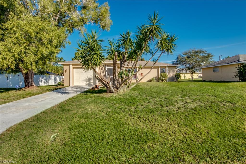 CAPE CORAL - Residential