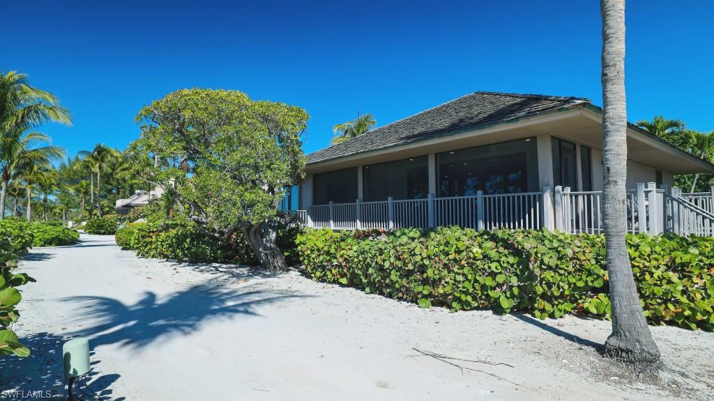 BEACH HOMES - Residential