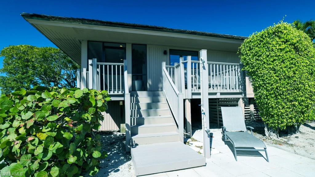 BEACH HOMES - Residential