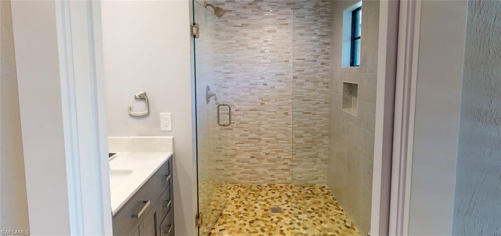 BEACH HOMES - Residential