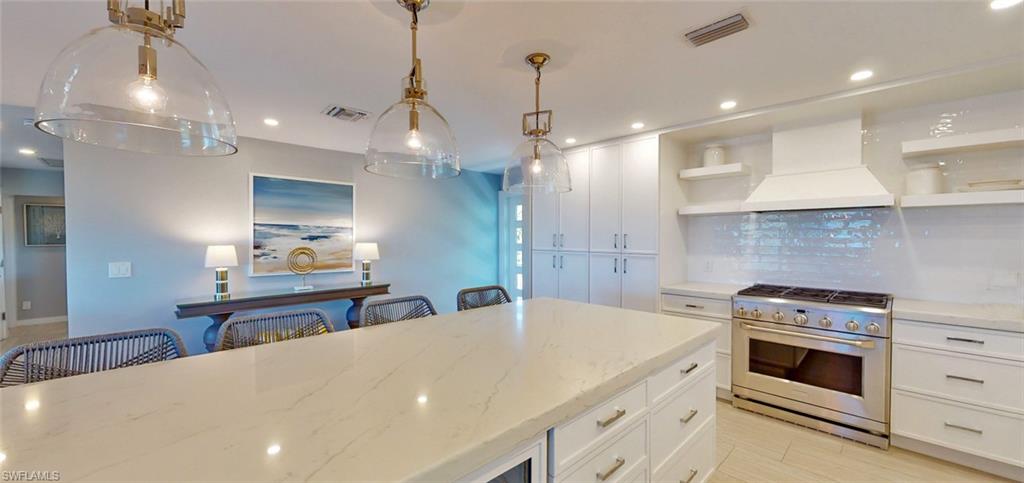 BEACH HOMES - Residential