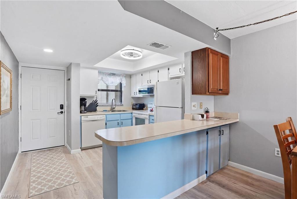 ESTERO COVE CONDO - Residential