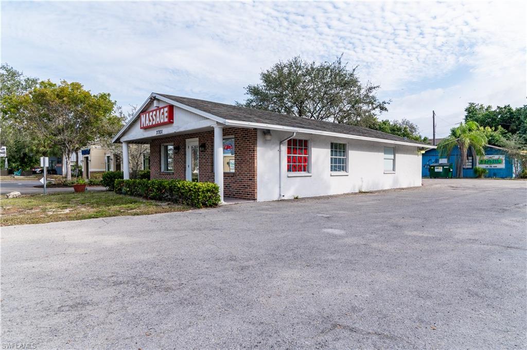 27831-835 Tamiami TRL