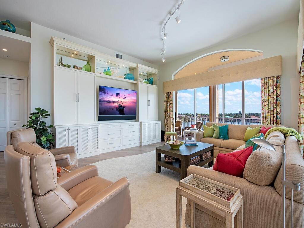 MANATEE - Residential