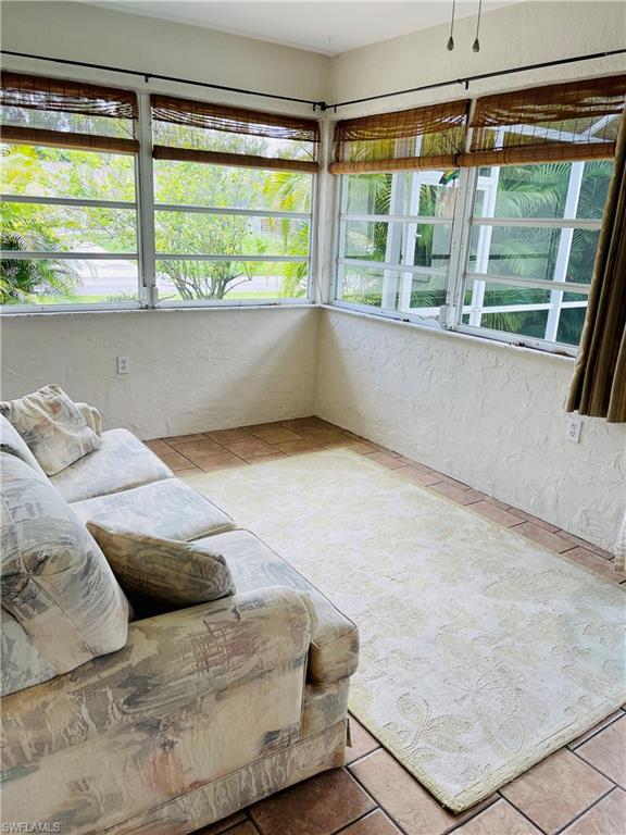 BONITA GOLF CLUB VILLAS - Residential