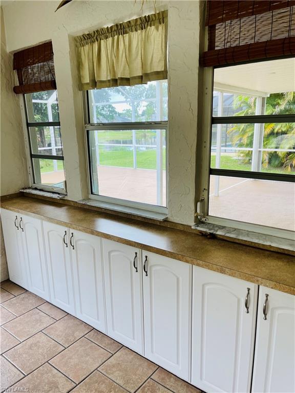 BONITA GOLF CLUB VILLAS - Residential