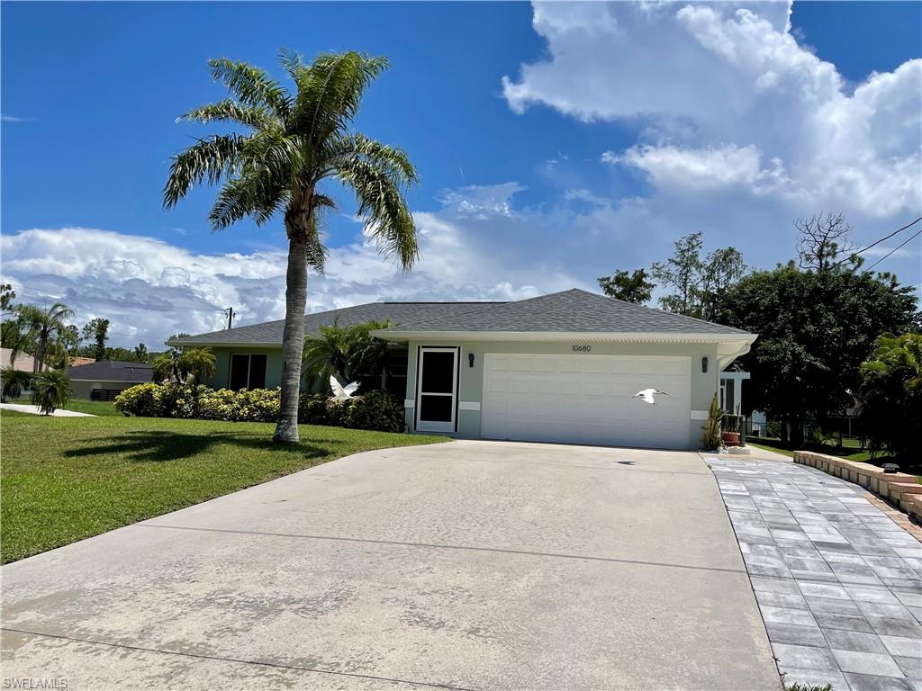 BONITA GOLF CLUB VILLAS - Residential