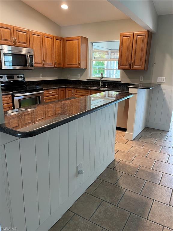 BONITA GOLF CLUB VILLAS - Residential