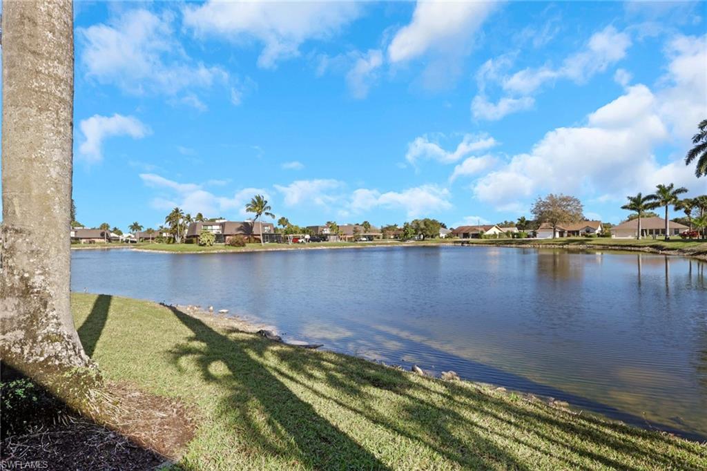 FOUNTAINS V - Residential