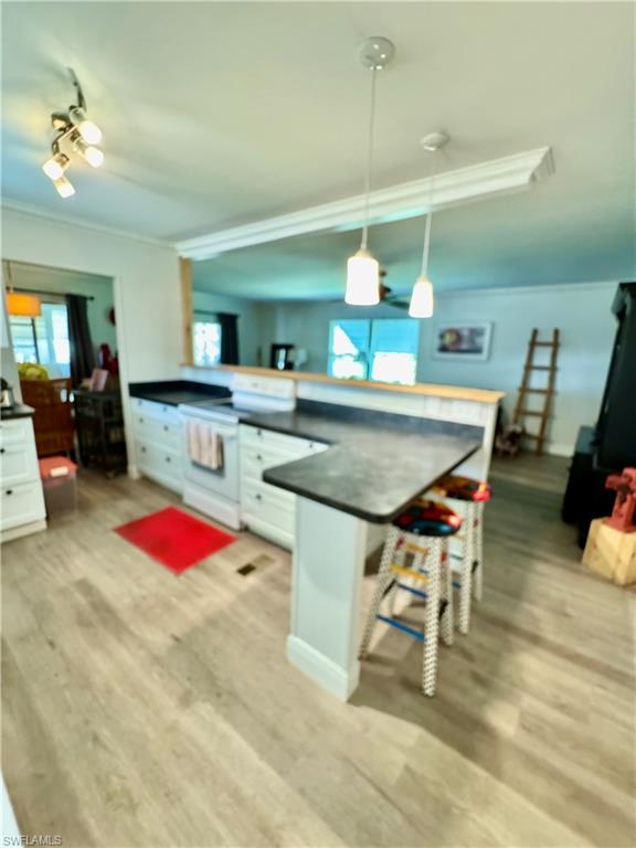 IMPERIAL BONITA ESTATES - Residential