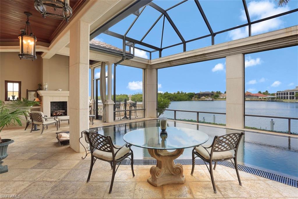 MARCO BEACH - Residential