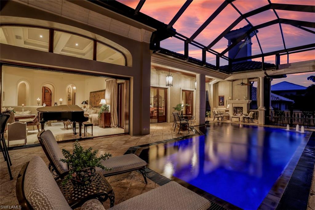 MARCO BEACH - Residential