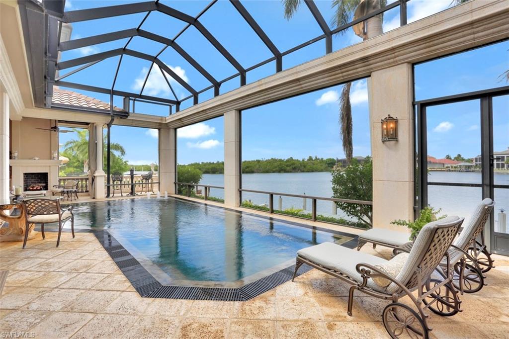 MARCO BEACH - Residential