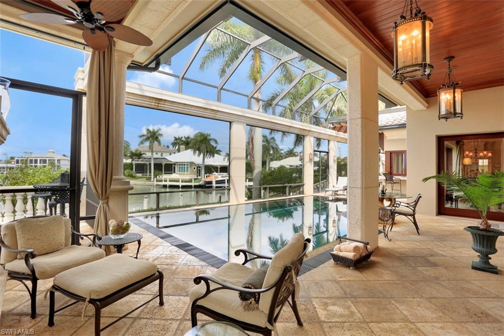 MARCO BEACH - Residential