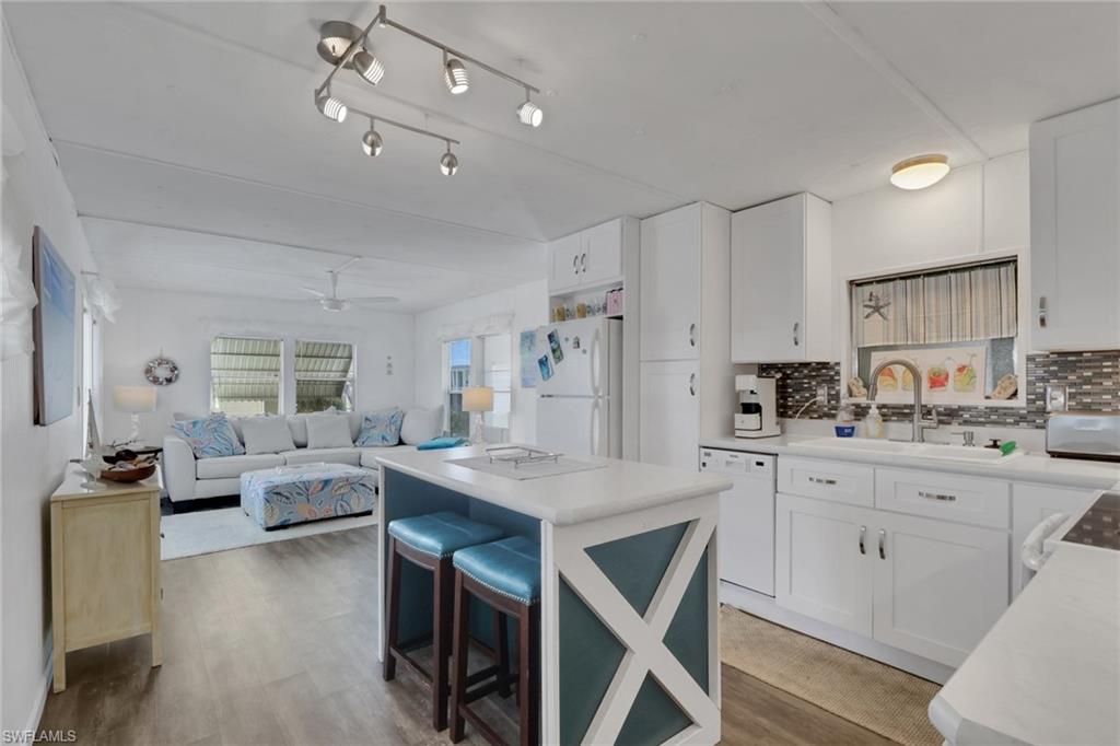 143 Moorhead MNR 143