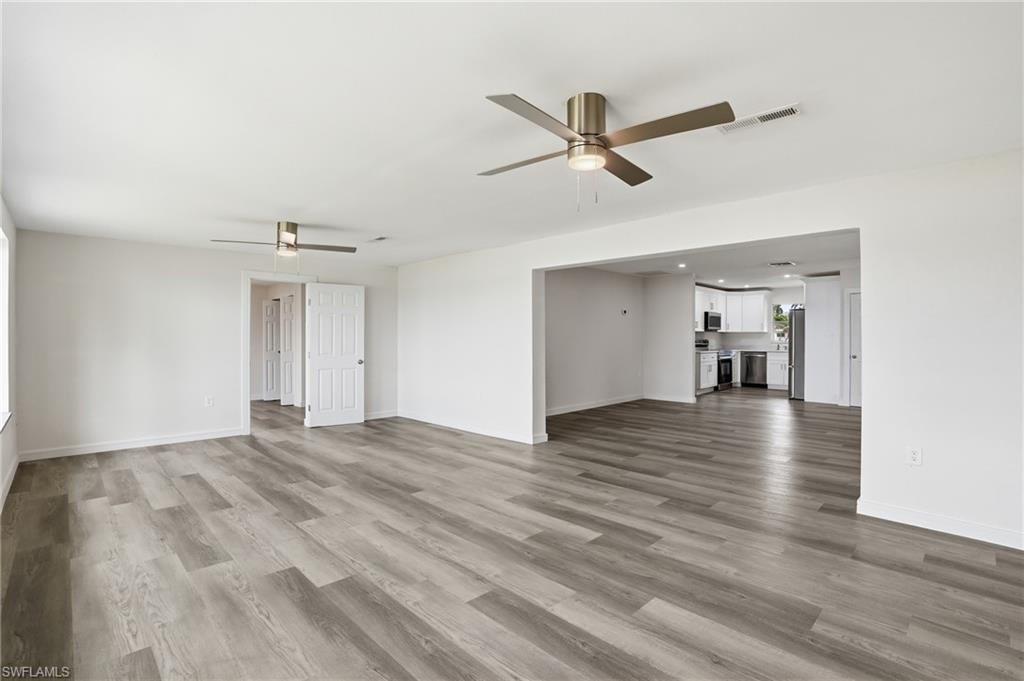 RUSSELL PARK - Residential