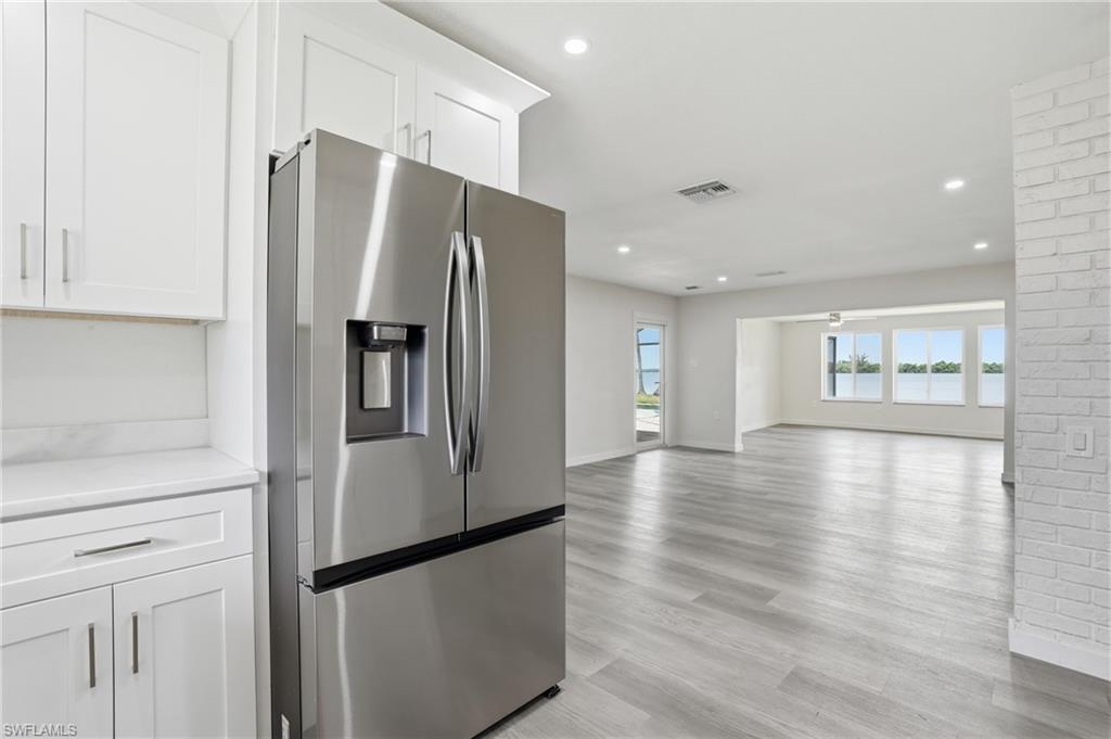 RUSSELL PARK - Residential