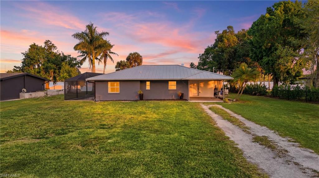 RUSSELL PARK - Residential