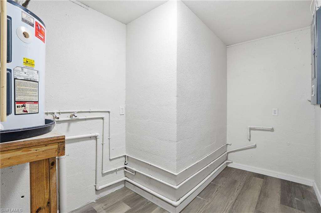 RUSSELL PARK - Residential