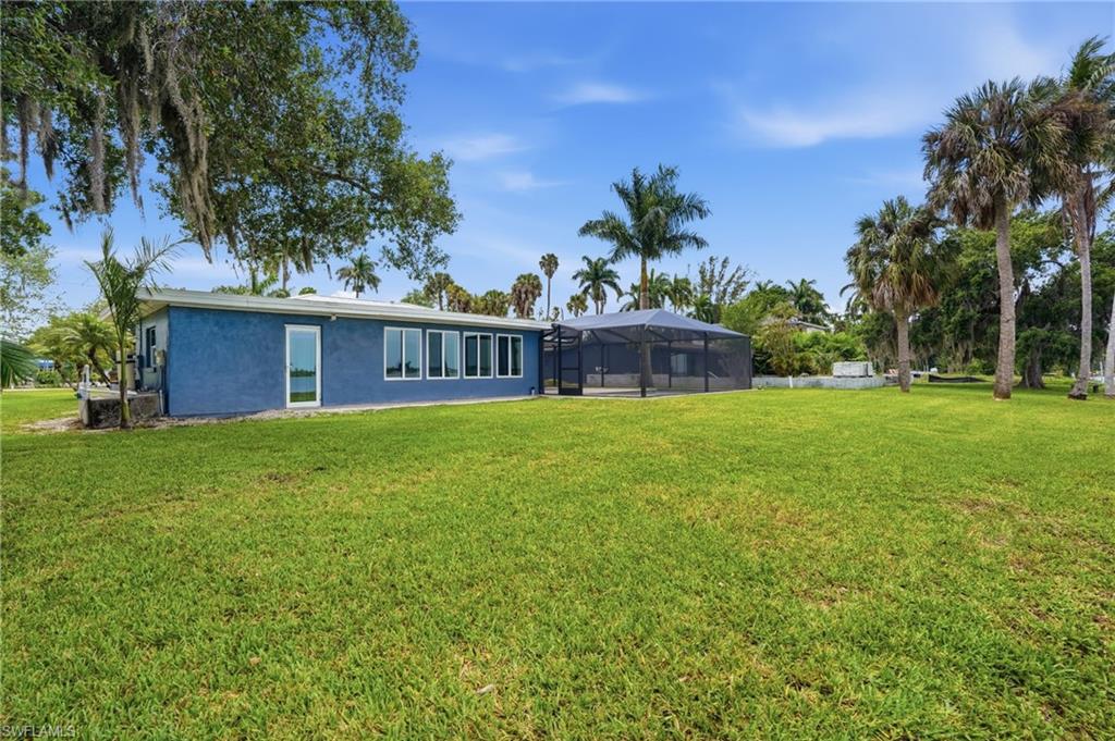 RUSSELL PARK - Residential