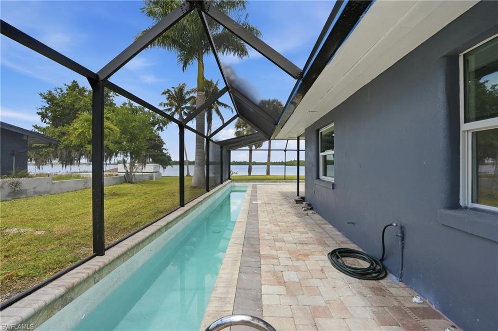 RUSSELL PARK - Residential