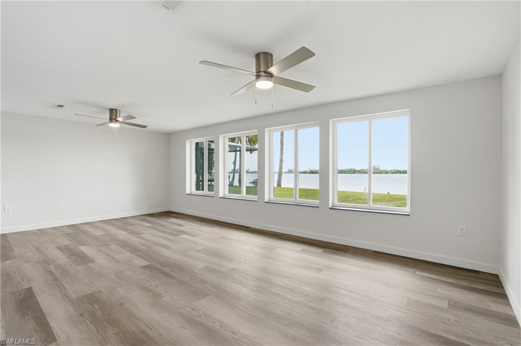 RUSSELL PARK - Residential