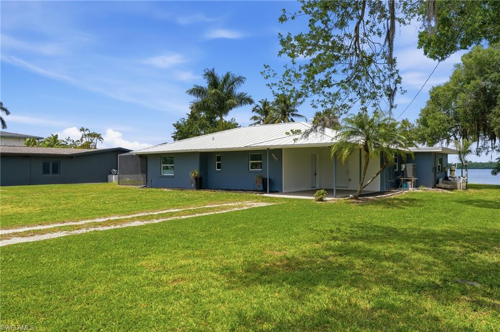 RUSSELL PARK - Residential