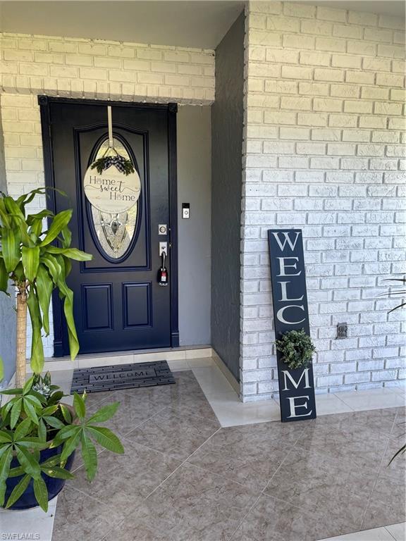 MIRROR LAKES - Residential