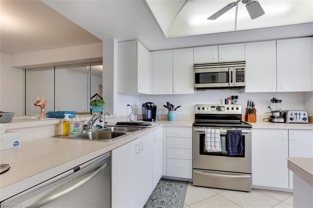 COUNTRY GLEN - Residential