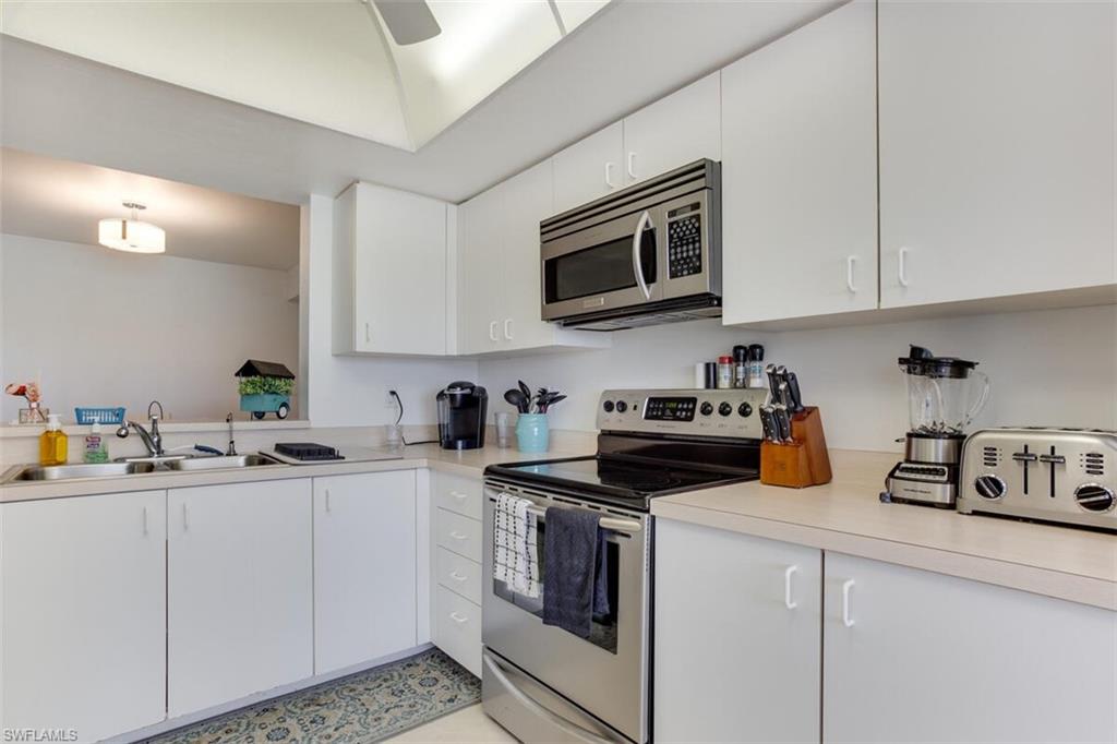 COUNTRY GLEN - Residential