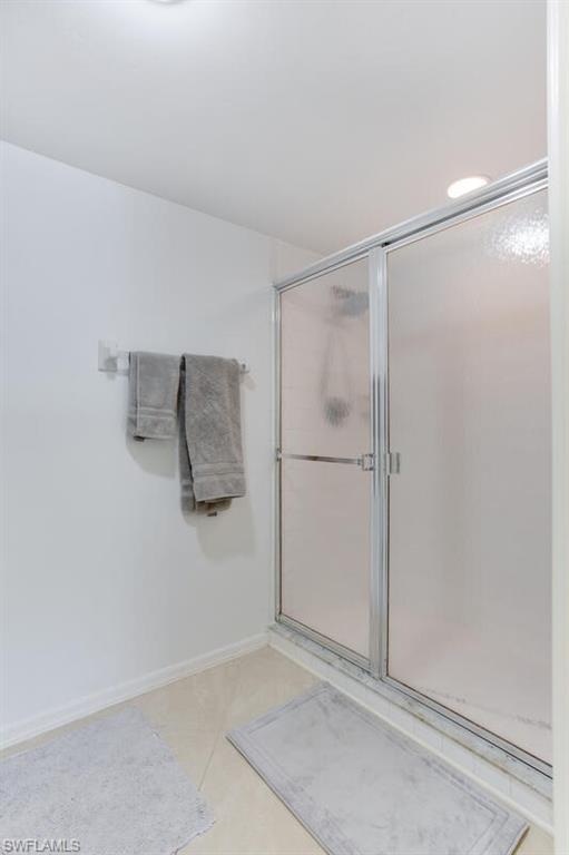 COUNTRY GLEN - Residential